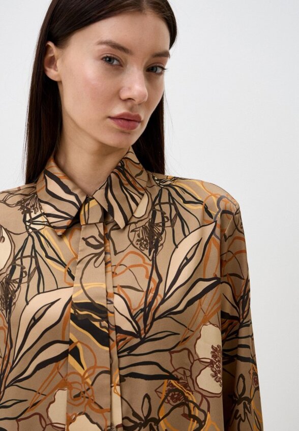 Блуза и галстук Pompa