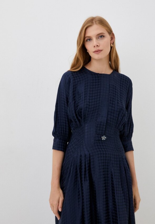 Платье MadaM T