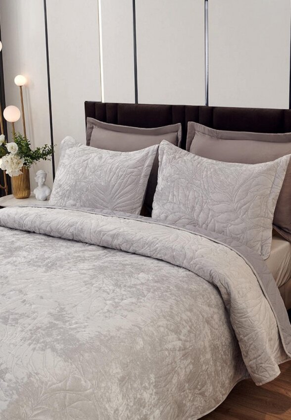 Комплект с покрывалом The Eleventh Kingdom