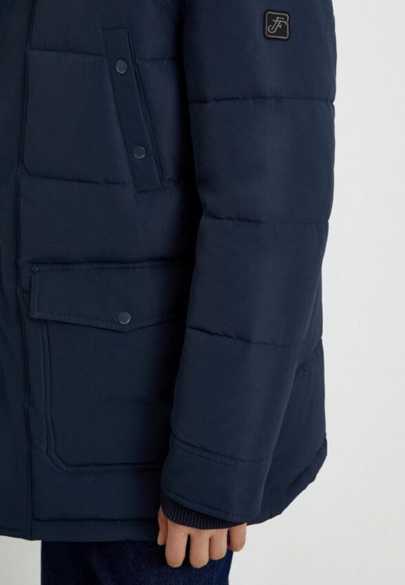 Пуховик Finn Flare