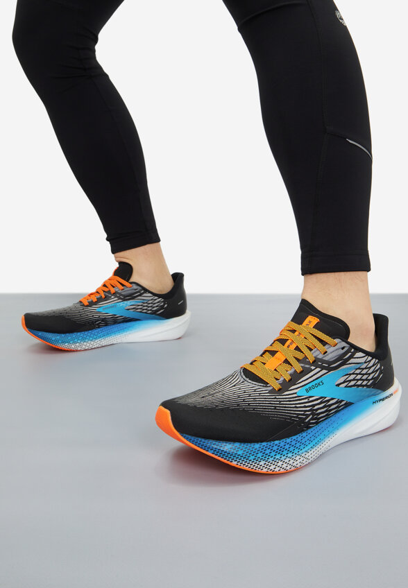 Кроссовки мужские Brooks Hyperion Max, Черный