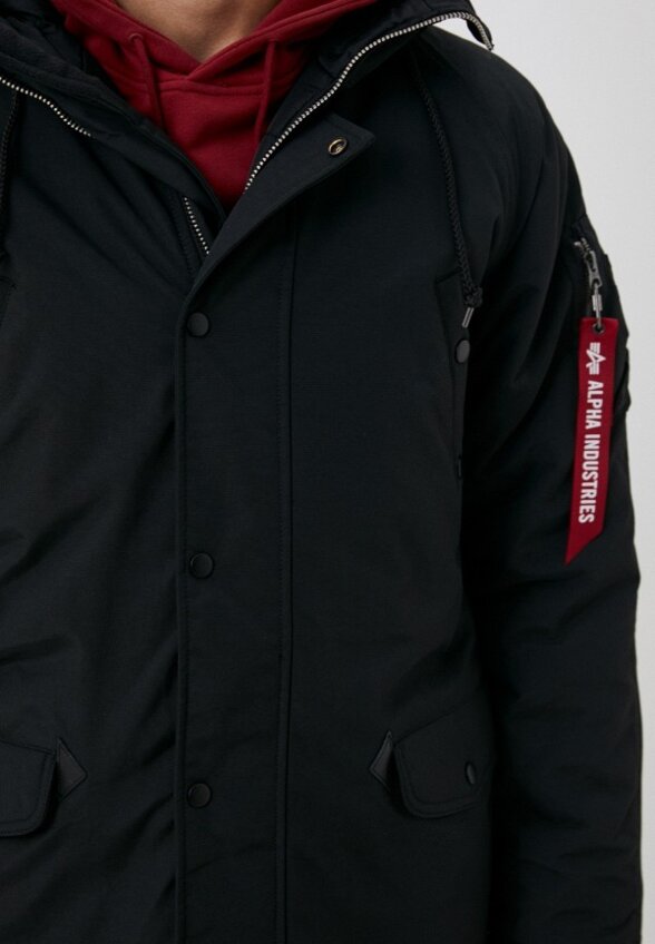 Парка и брелок Alpha Industries