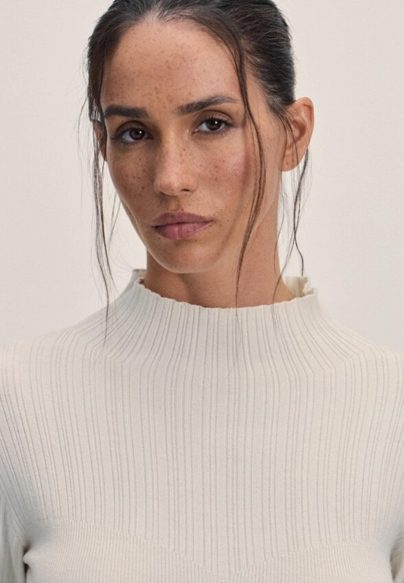 Джемпер Zarina