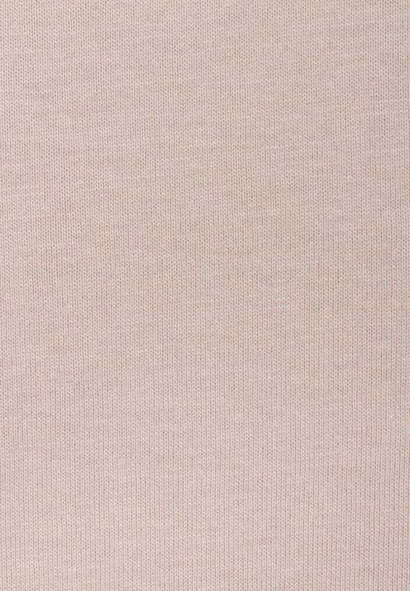 Футболка Апрель