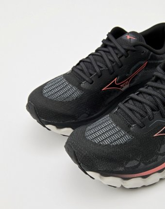 Кроссовки Mizuno женщинам