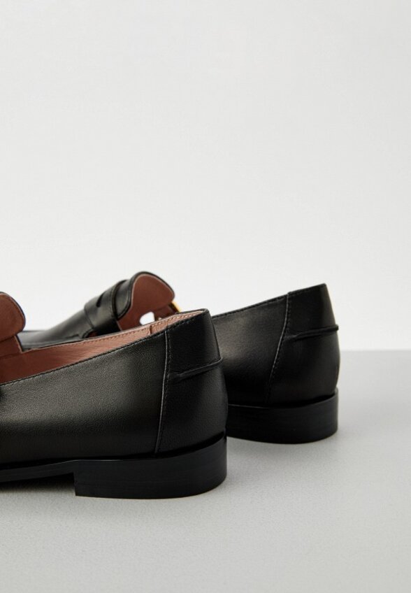 Лоферы Coccinelle