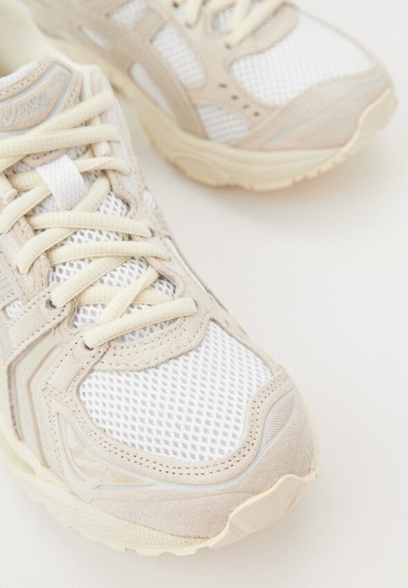 Кроссовки ASICS
