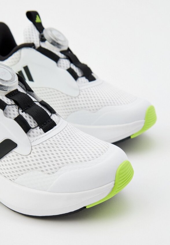 Кроссовки adidas