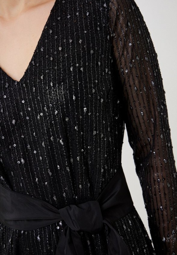 Платье Helmidge