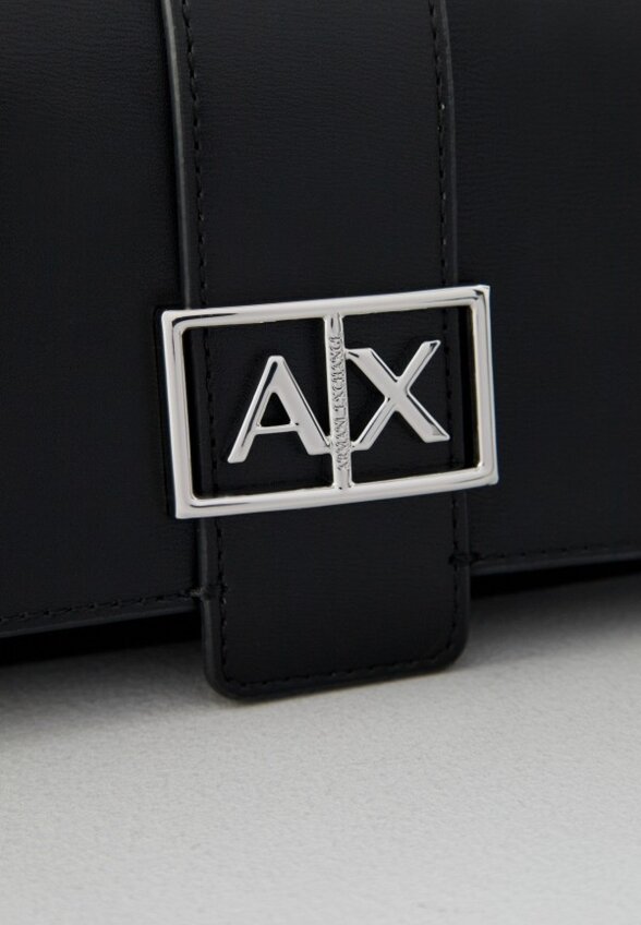 Клатч Armani Exchange
