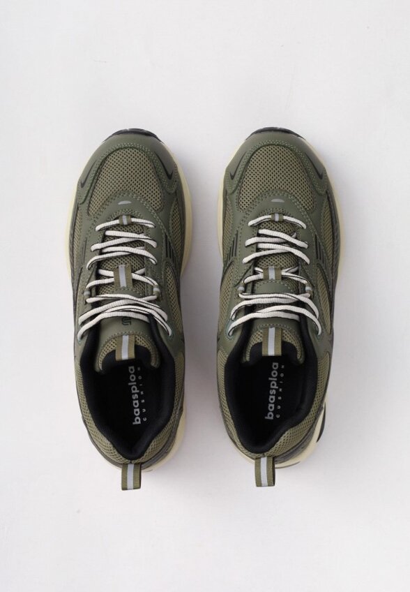 Кроссовки Baasploa