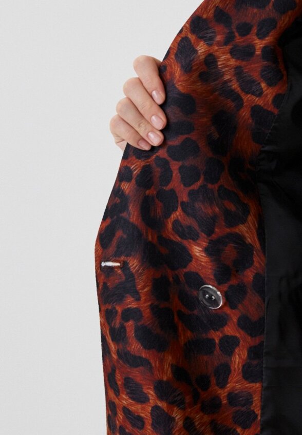 Пальто двубортное Bad Queen