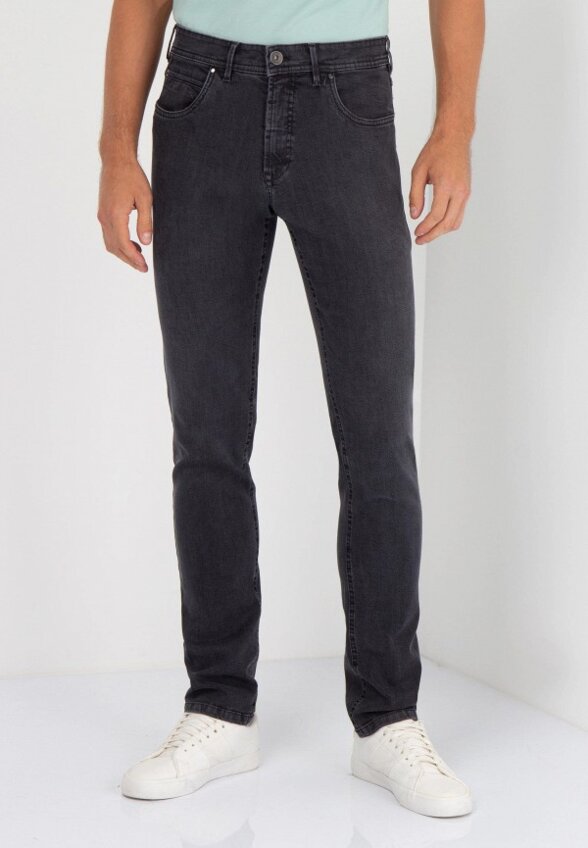 Джинсы Gardeur