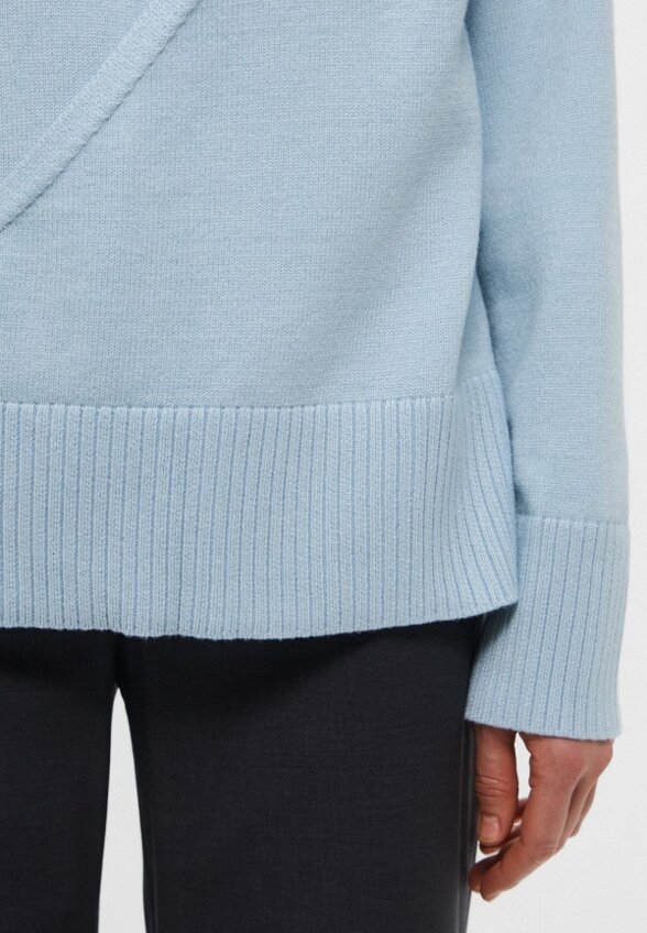 Джемпер Zarina