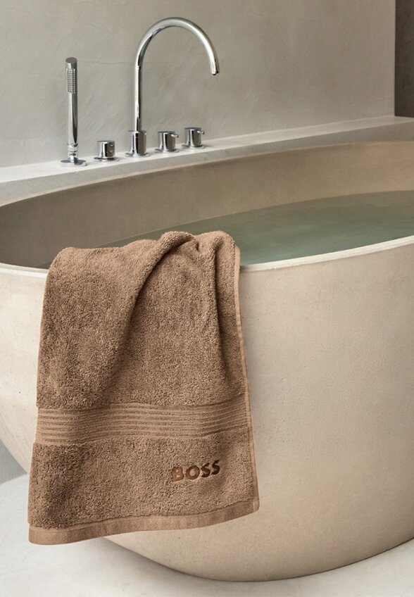 Полотенце Boss