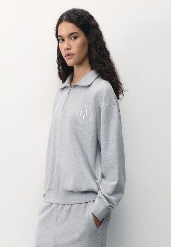 Олимпийка Befree