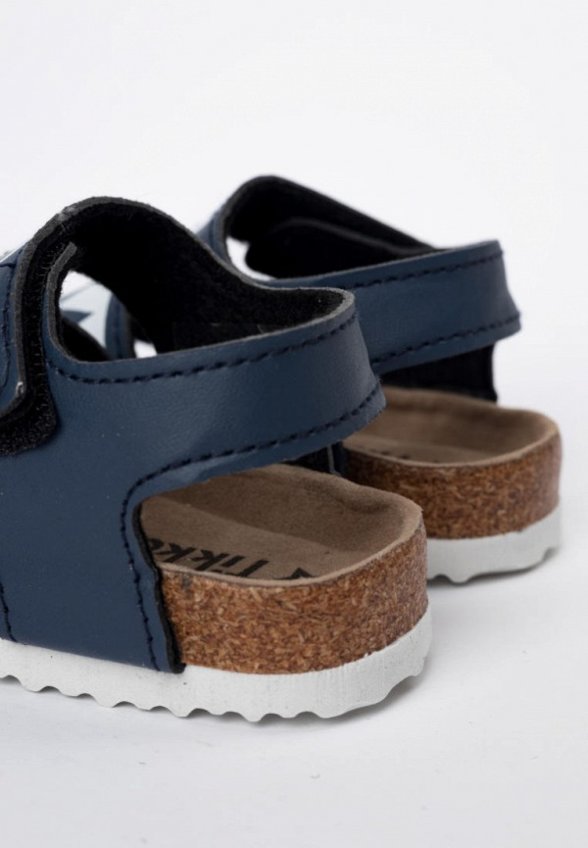 Сандалии Tikkago