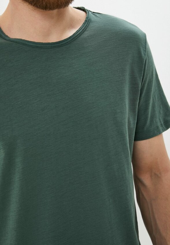 Футболка Colin's