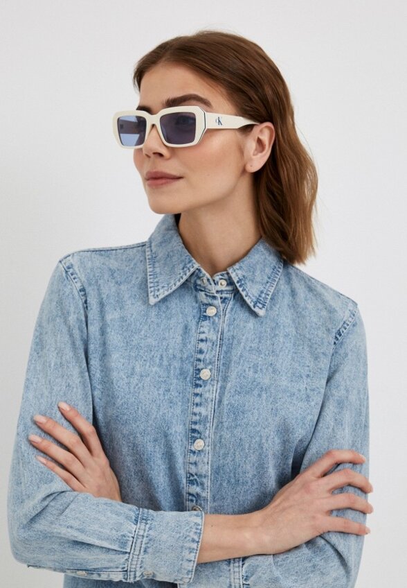 Очки солнцезащитные Calvin Klein Jeans