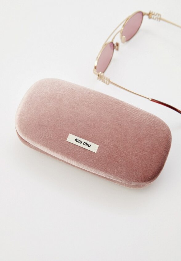 Очки солнцезащитные Miu Miu