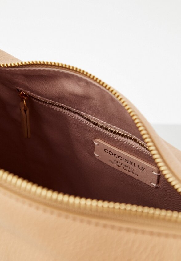 Сумка Coccinelle