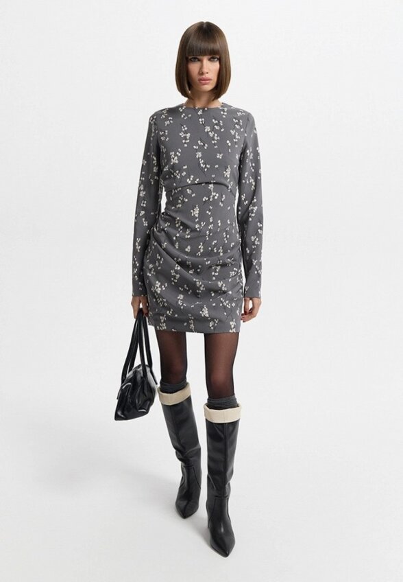 Платье Love Republic