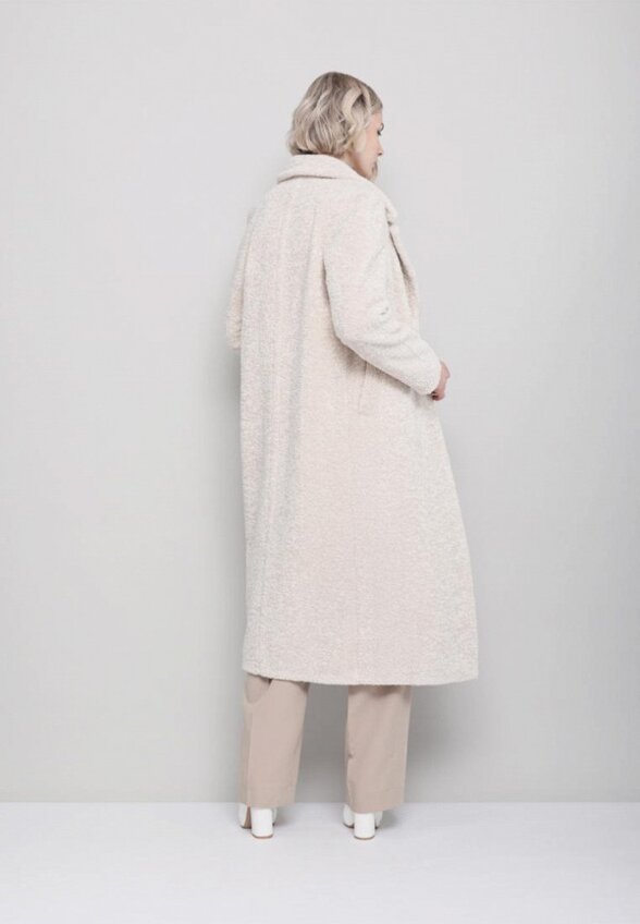 Пальто меховое Alef