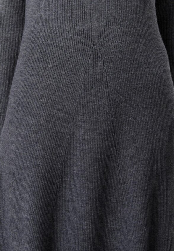 Платье Daisyknit