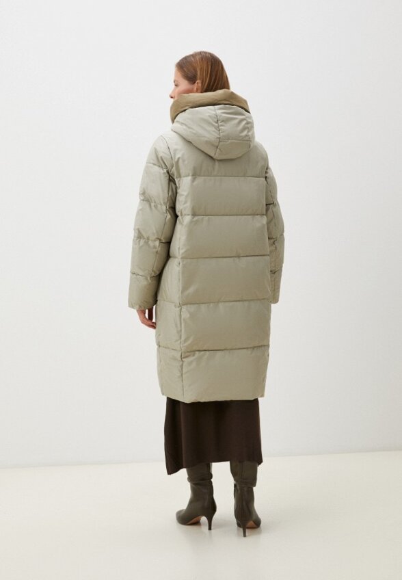 Пуховик Снежная Королева