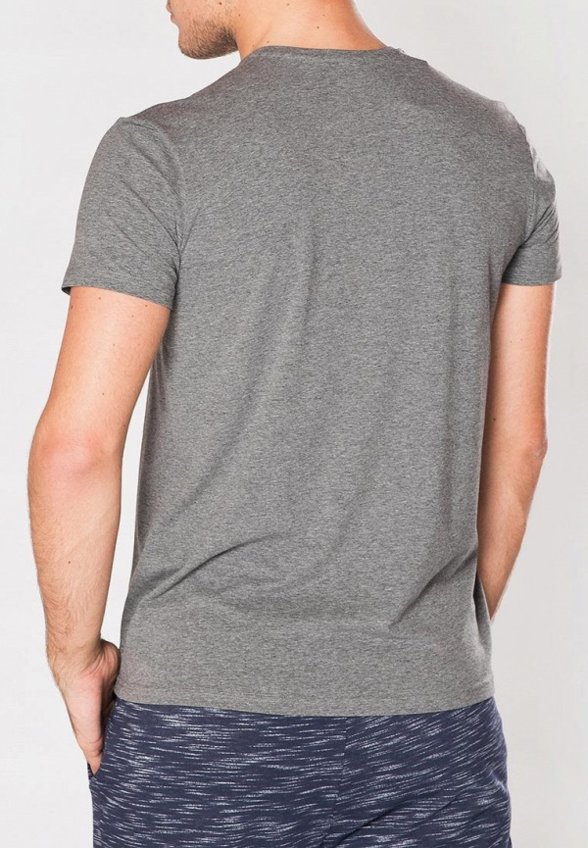 Футболка Cacharel