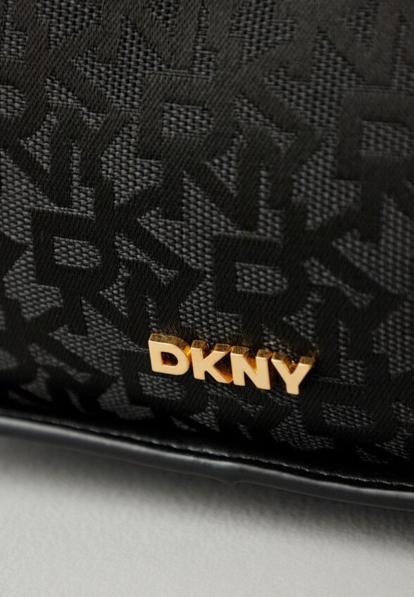 Сумка DKNY