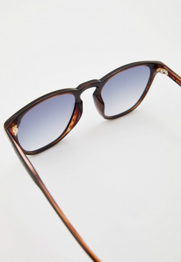 Очки солнцезащитные David Beckham