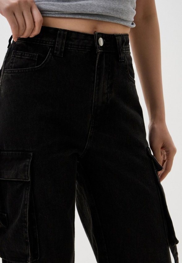 Джинсы Terranova