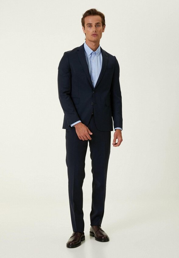 Костюм классический Club