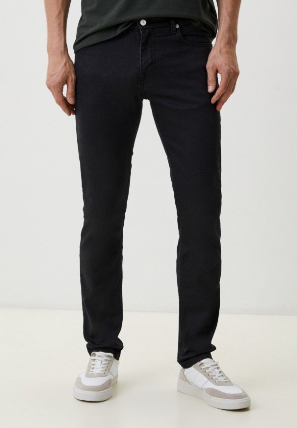 Джинсы Lacoste