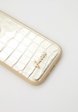 Чехол для iPhone Guess3  - превью