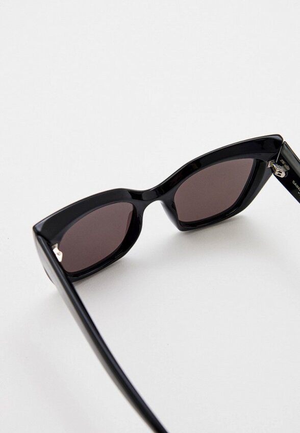 Очки солнцезащитные Saint Laurent