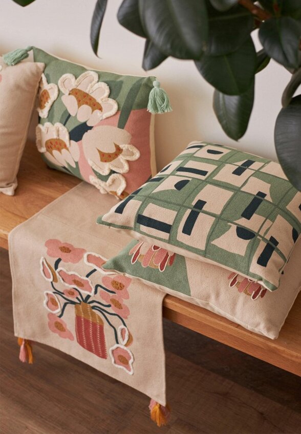 Подушка декоративная Tkano