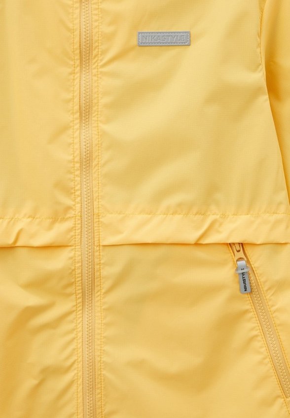 Куртка Nikastyle