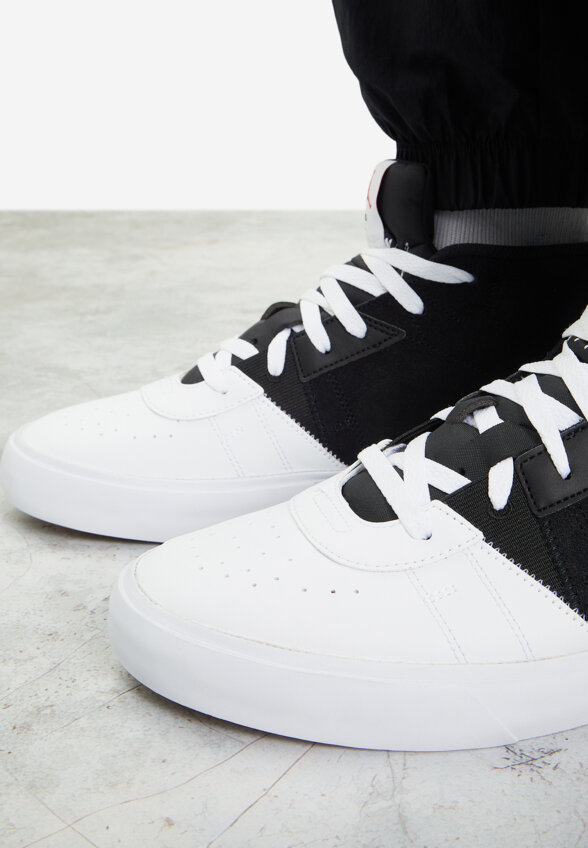 Кеды мужские Nike Jordan Series Mid, Черный