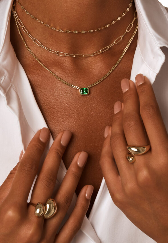 Разомкнутое кольцо ПЕНЕЛОПА из серебра в покрытии желтое золото MIE