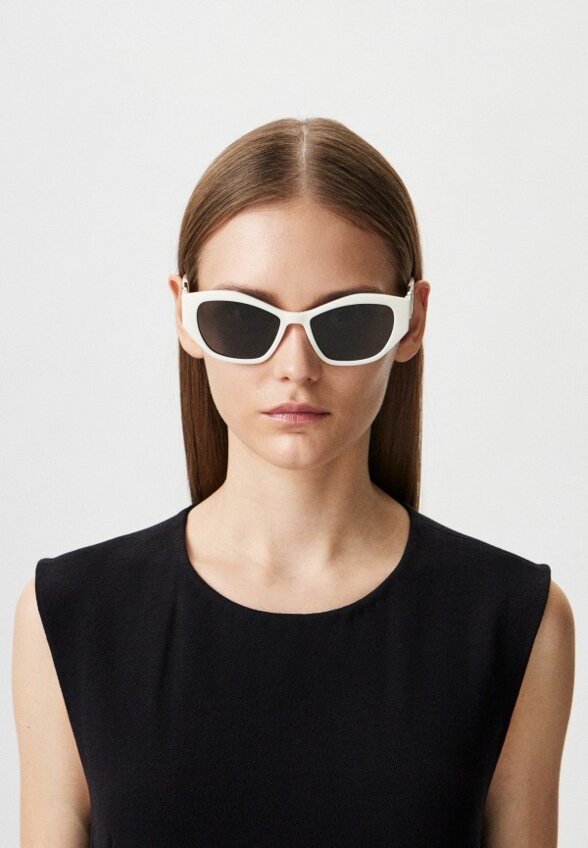 Очки солнцезащитные Karl Lagerfeld