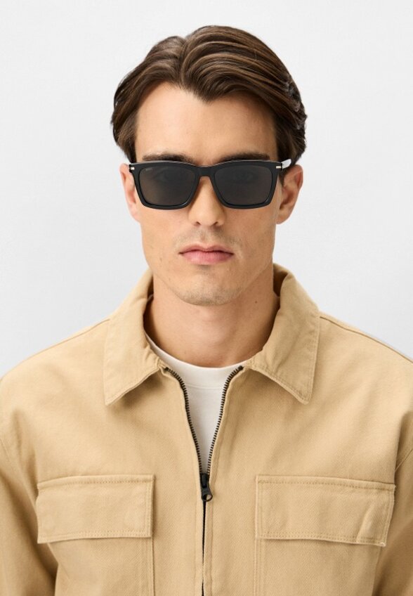 Очки солнцезащитные Boss