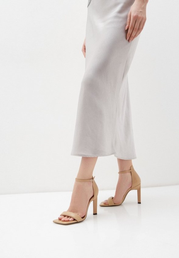 Босоножки Corso Como