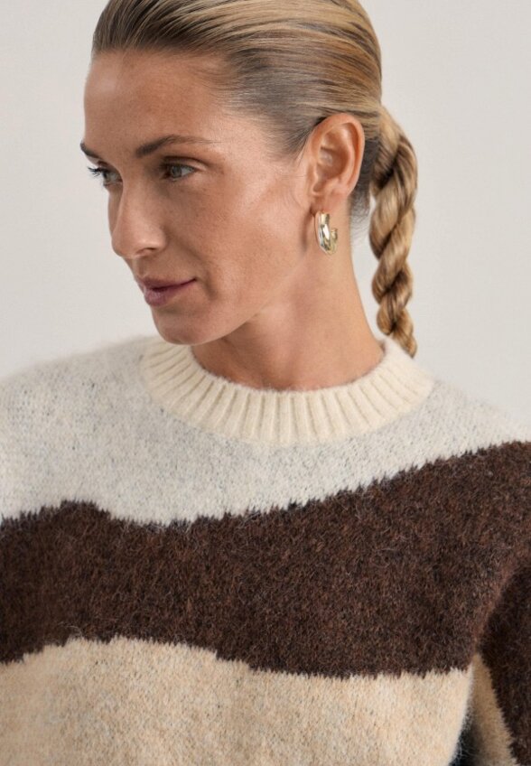 Джемпер Zarina