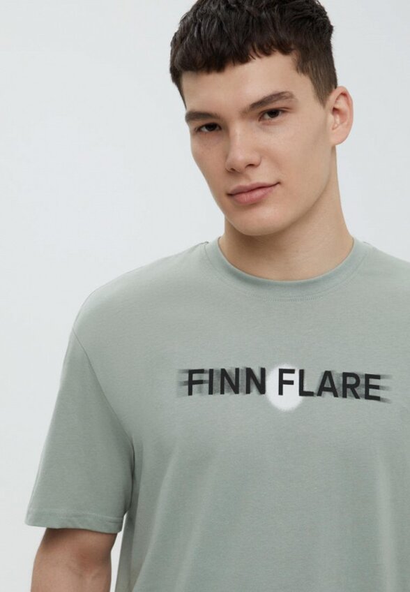 Футболка Finn Flare