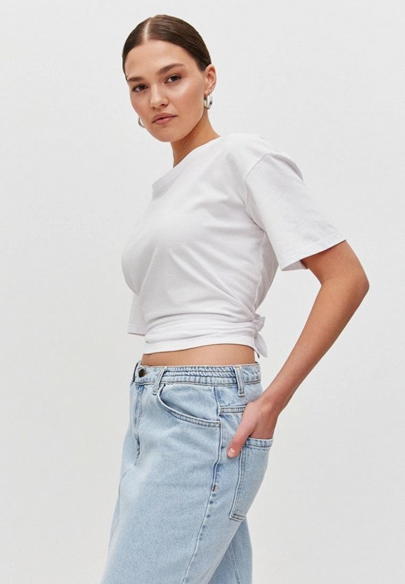 Футболка 4forms