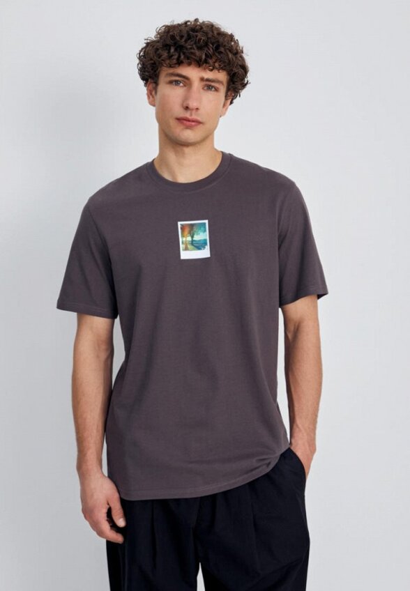 Футболка Finn Flare