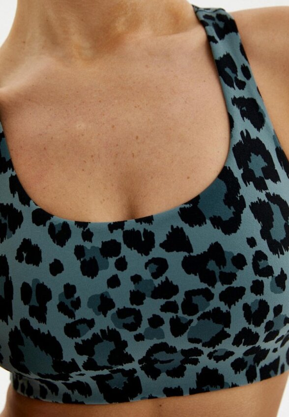 Топ спортивный Beself