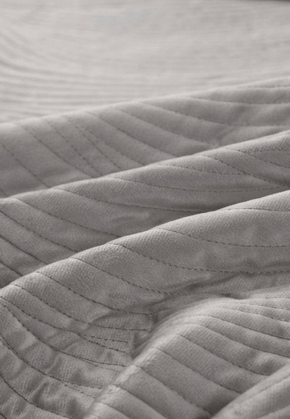 Комплект с покрывалом Sofi De Marko